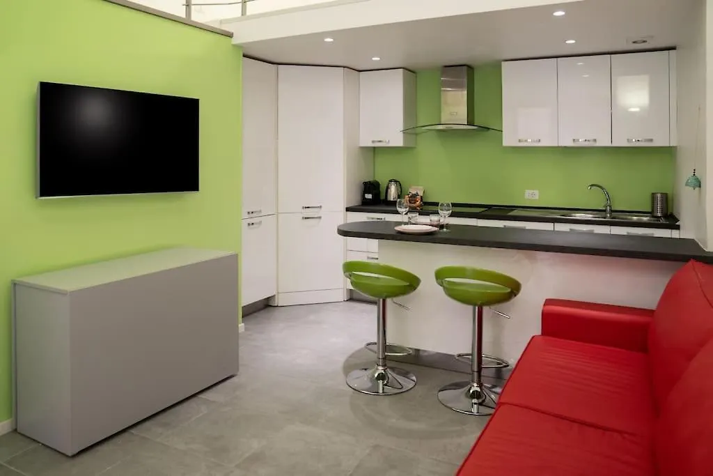 New Mini Loft Per 5 A Roma Centro Apartment Italy